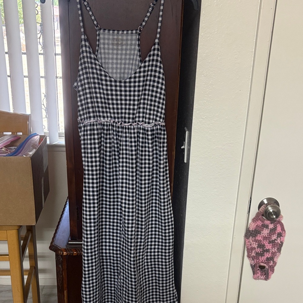 Black and White Gingham Midi Dress